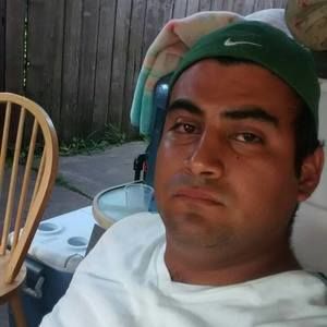 Meet your Posher, Jesús ernesto